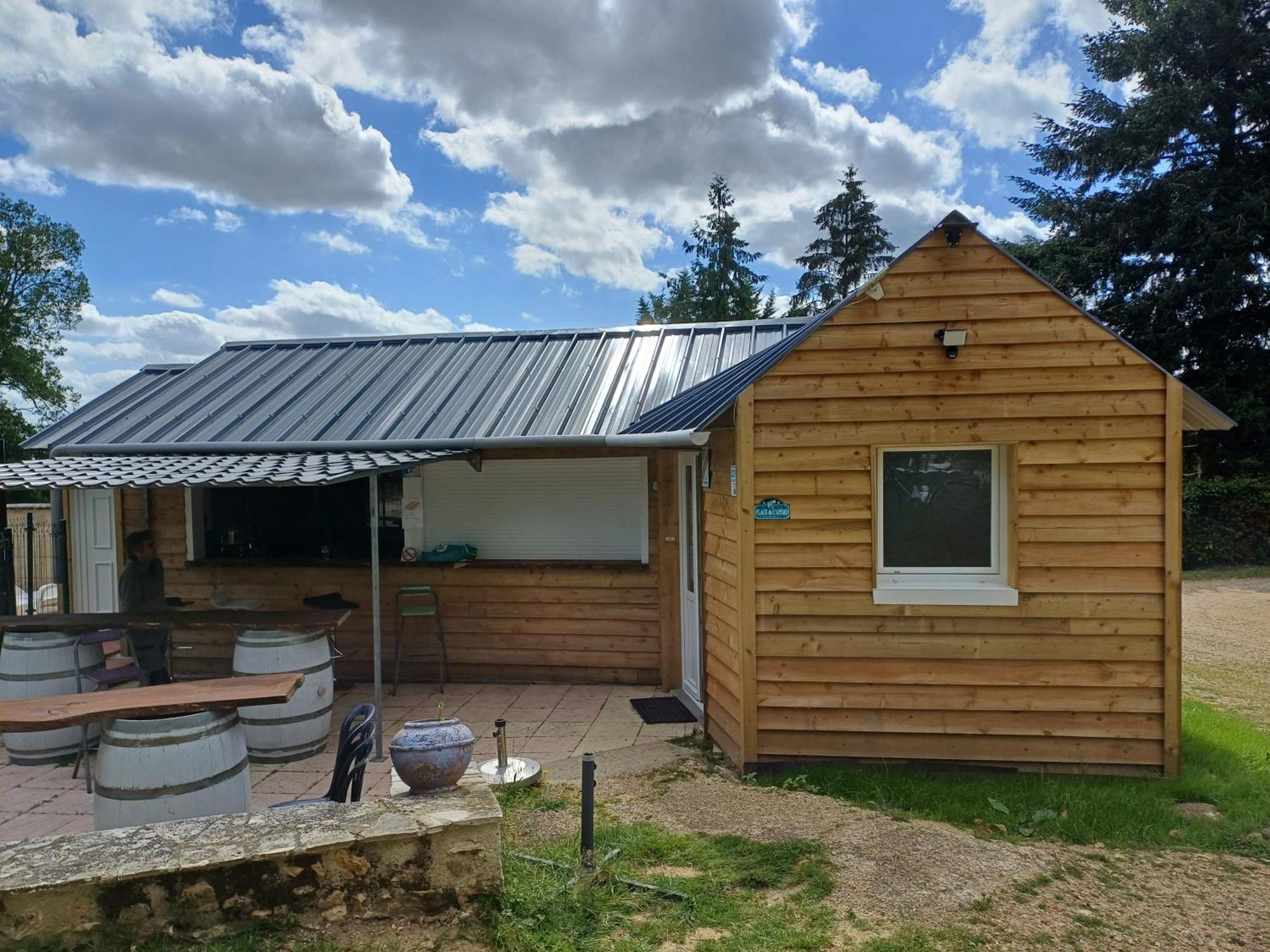 Camping Le Bois Jahan Brunelles Buitenkant foto